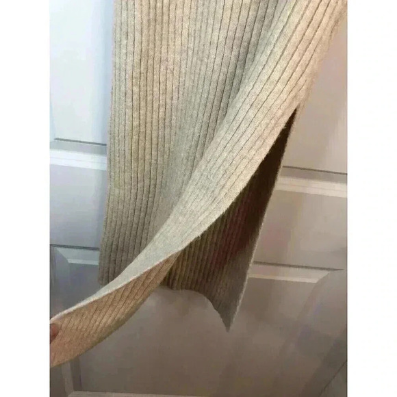 American Eagle Outfitters XS Tan Pull On Maxi Skirt Slit Side NWT MSRP $49.95 - Picture 2 of 8